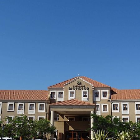 Peermont Mondior Hotel Gaborone Zewnętrze zdjęcie