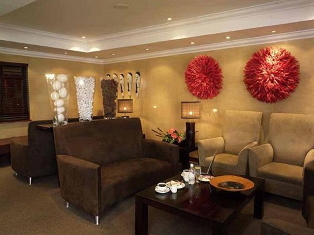 Peermont Mondior Hotel Gaborone Zewnętrze zdjęcie