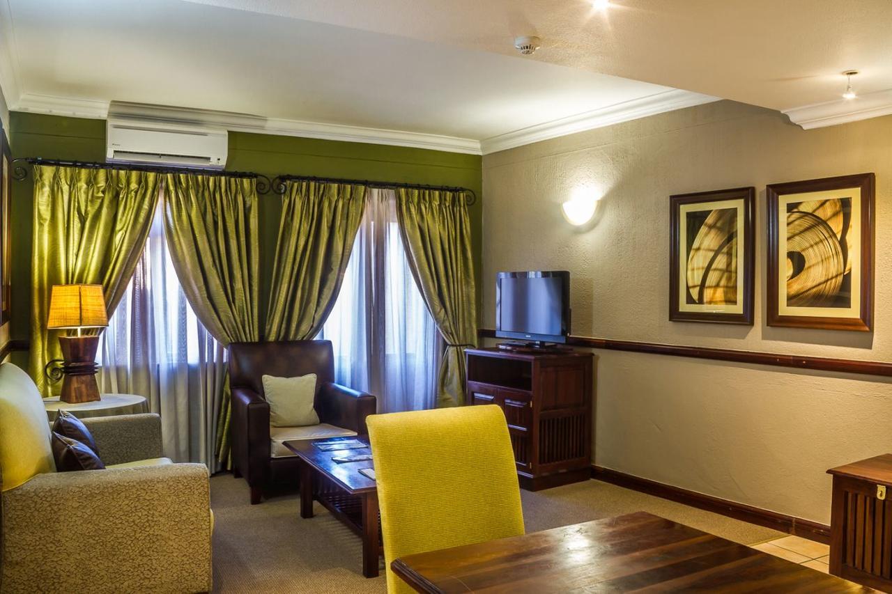 Peermont Mondior Hotel Gaborone Zewnętrze zdjęcie