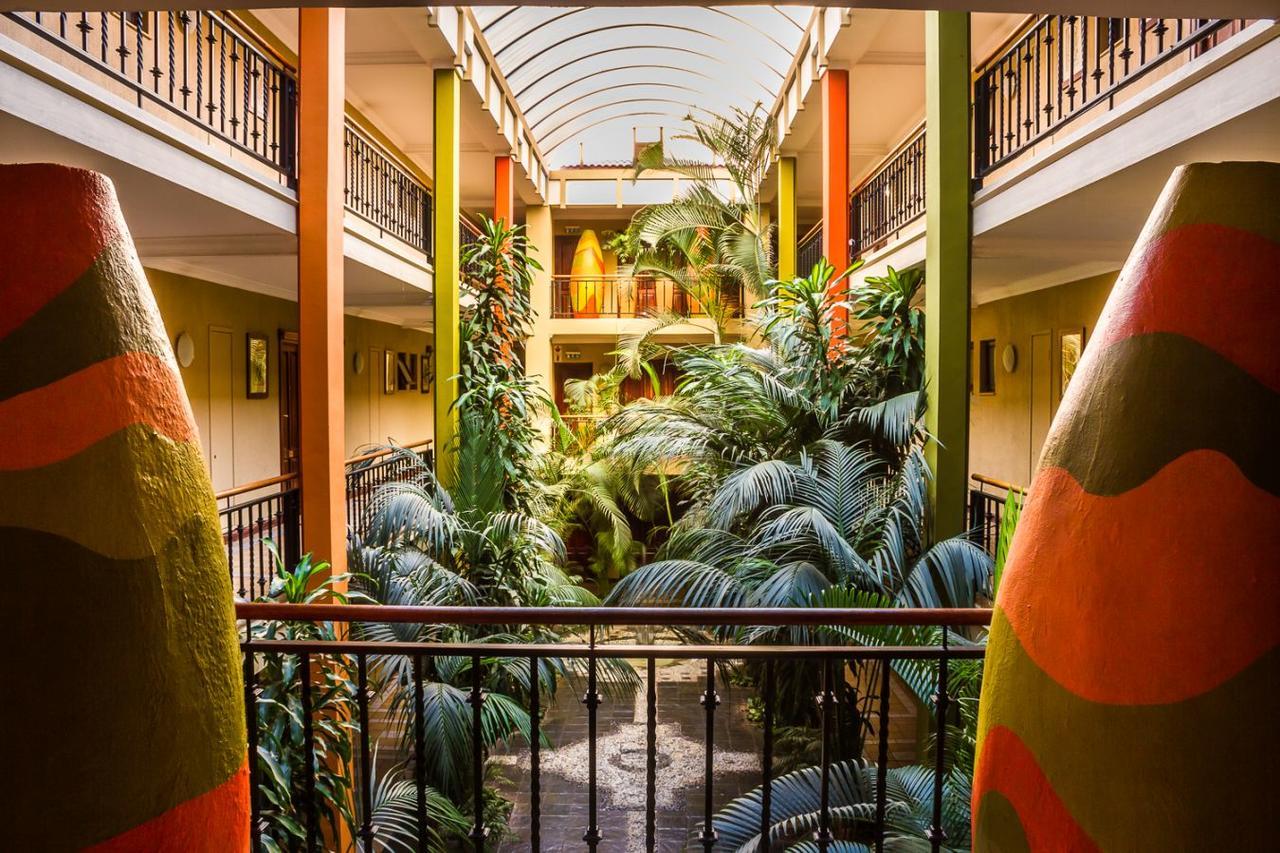 Peermont Mondior Hotel Gaborone Zewnętrze zdjęcie