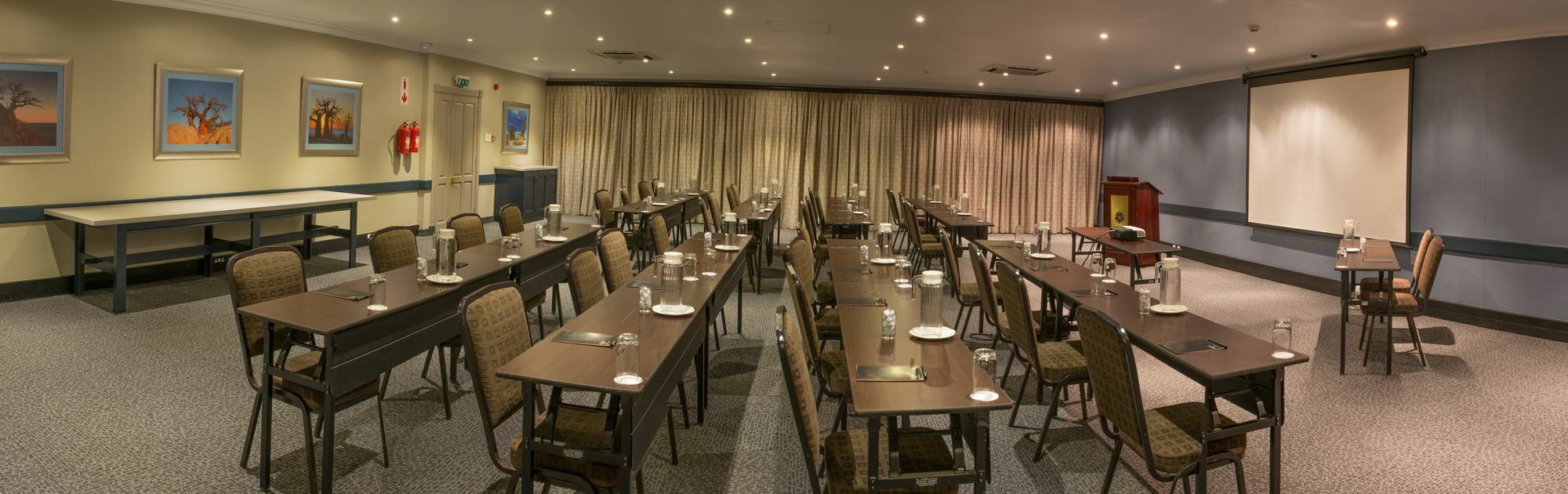 Peermont Mondior Hotel Gaborone Zewnętrze zdjęcie